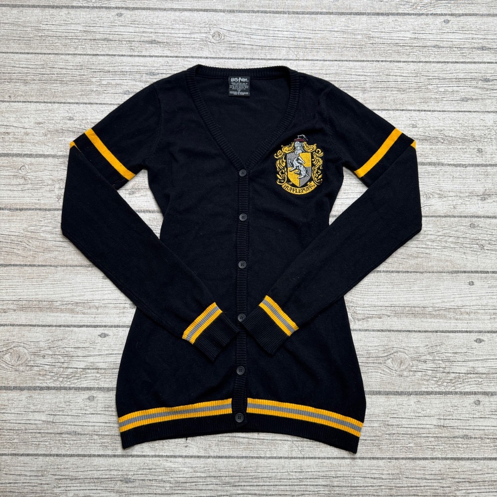 Harry Potter Hufflepuff Cardigan Women's XS Black Hogwarts Movie Promo Letterman